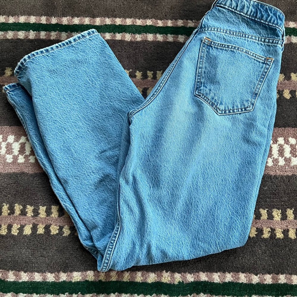 Abercrombie & Fitch | High Rise Loose Jeans